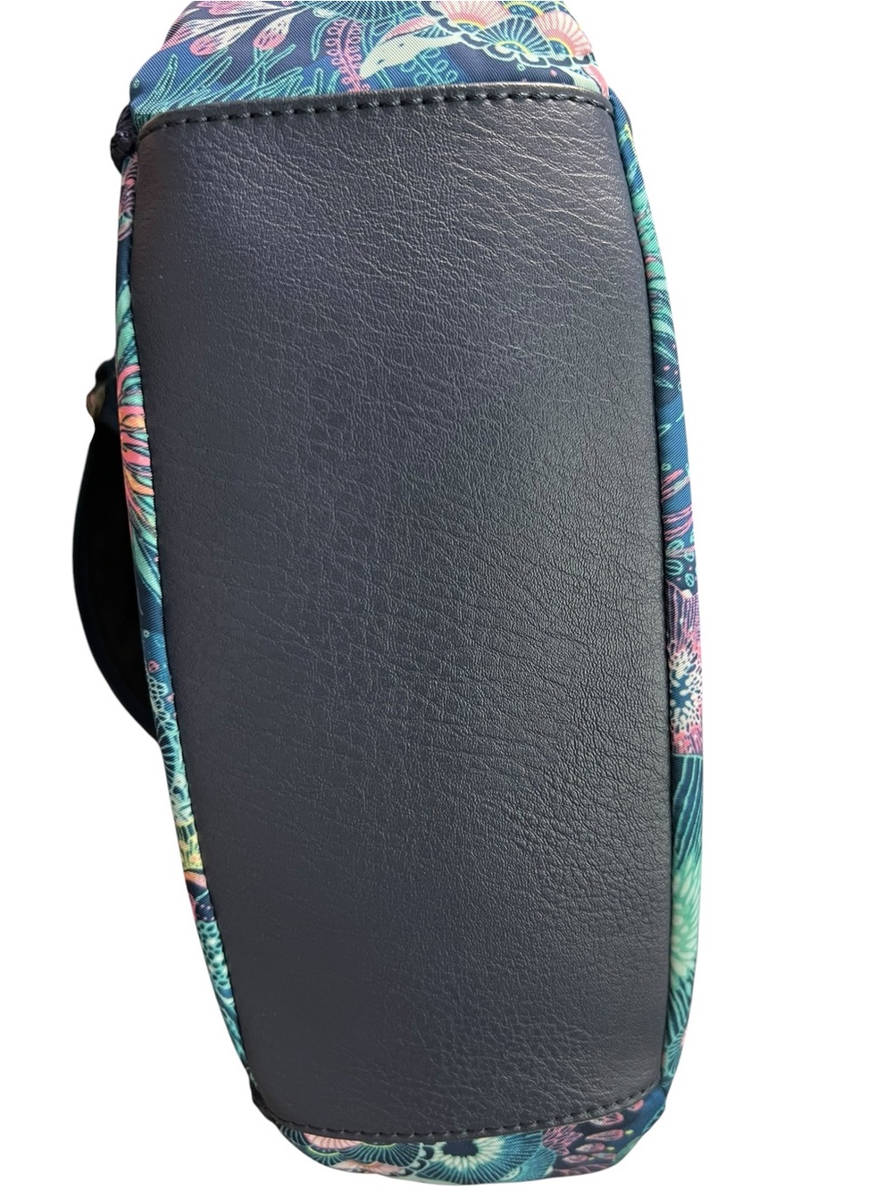 Sakroots Sea Turtle Crossbody Bag with Sea Turtle Charm - Picture 8 of 9